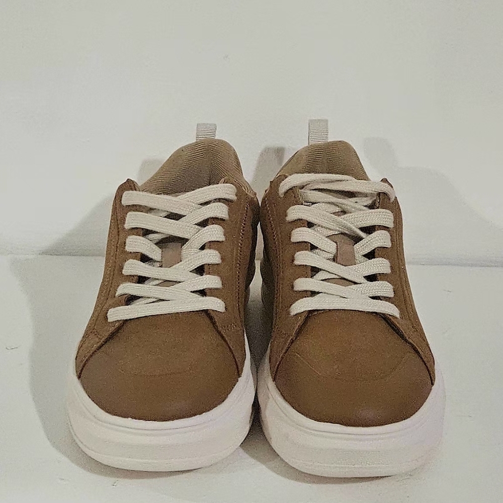 Journee Meeya Women's Casual Lace-Up Sneakers / Brown / Size 6 - Picture 3 of 11